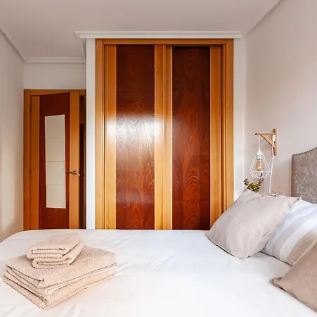 Apartamento Centro Con Piscina, Terraza Y Wifi *